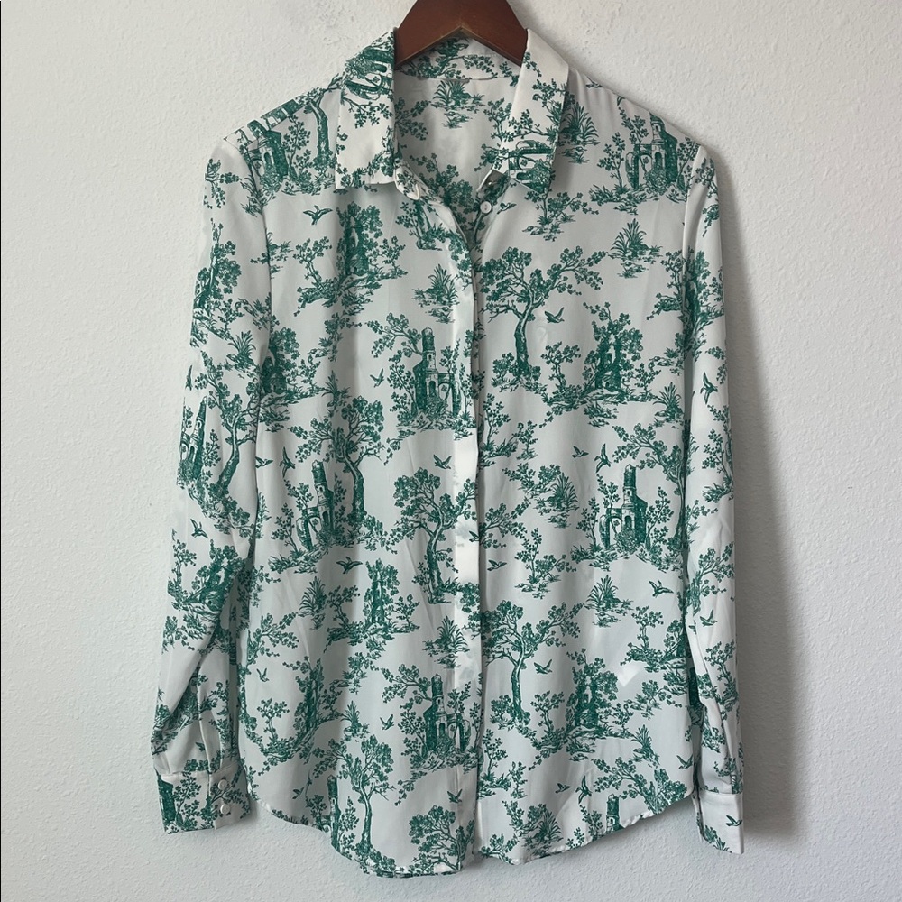 H&M Green and White Printed Long Sleeve Button Down Shirt